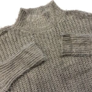 BKE Women's Mock Neck Fuzzy Knit‎ Sweater Taupe Size Medium